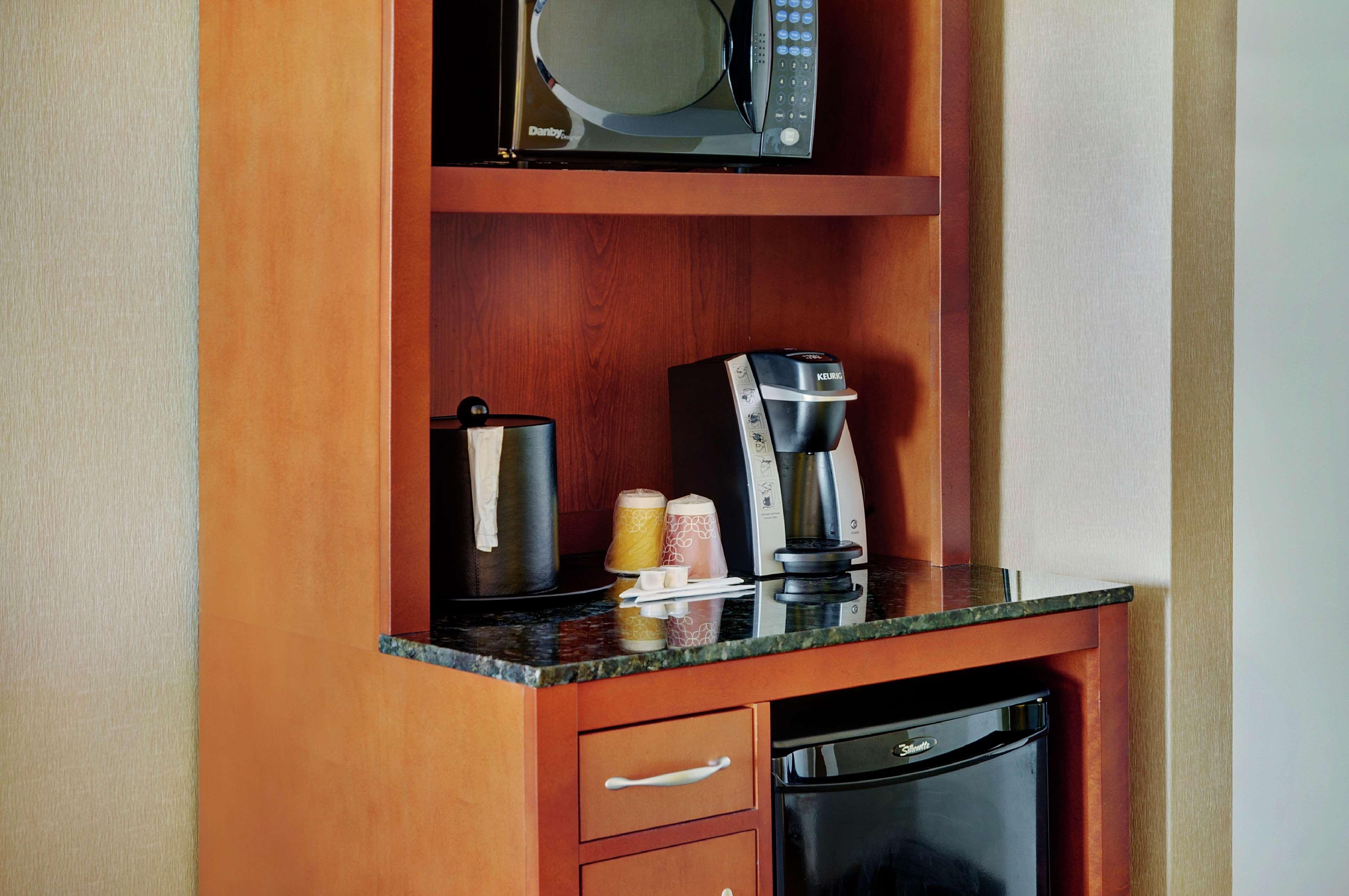 Hilton Garden Inn Toronto/Burlington Esterno foto