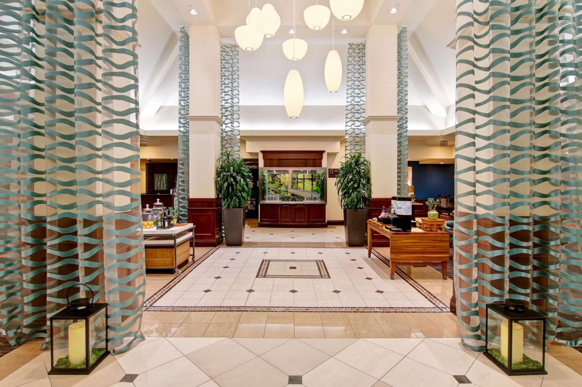 Hilton Garden Inn Toronto/Burlington Esterno foto