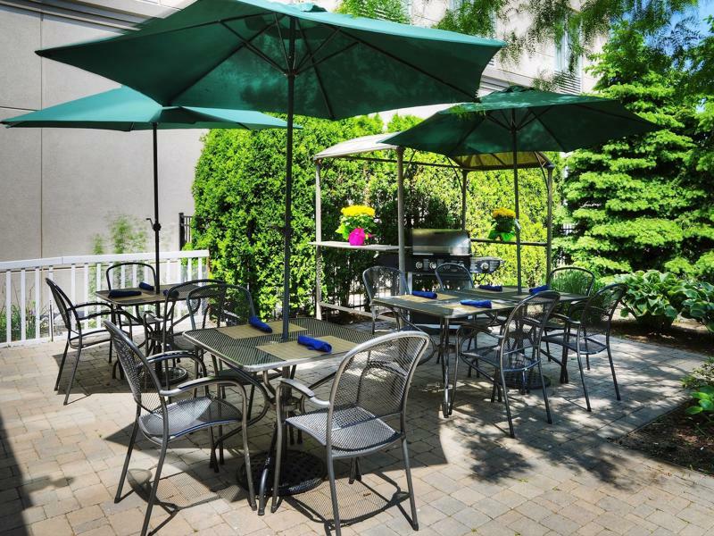 Hilton Garden Inn Toronto/Burlington Esterno foto